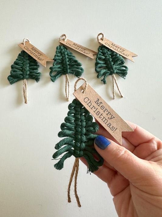 Handmade Macrame Christmas Tree Gift Tags - set of 4 | The TMM Brand