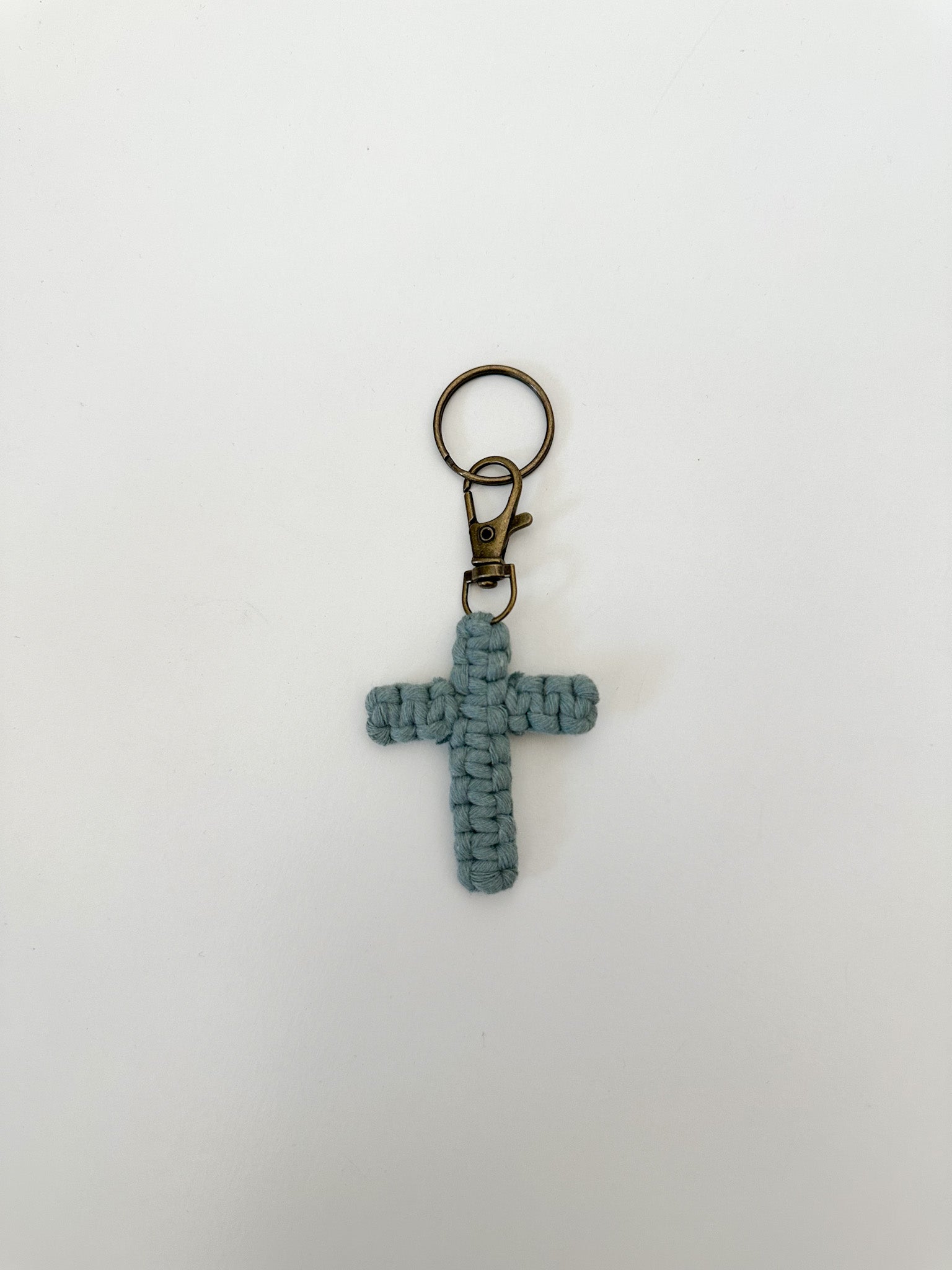 Macrame Cross Keychain - Laurel