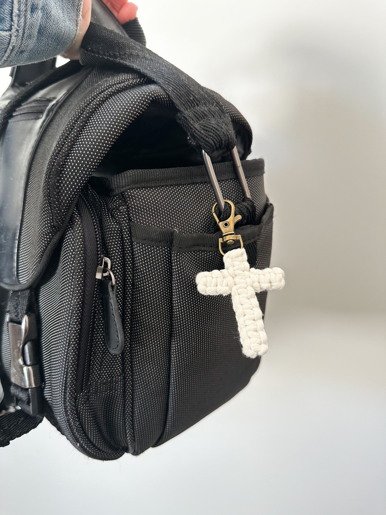 Macrame Cross Keychain - Natural