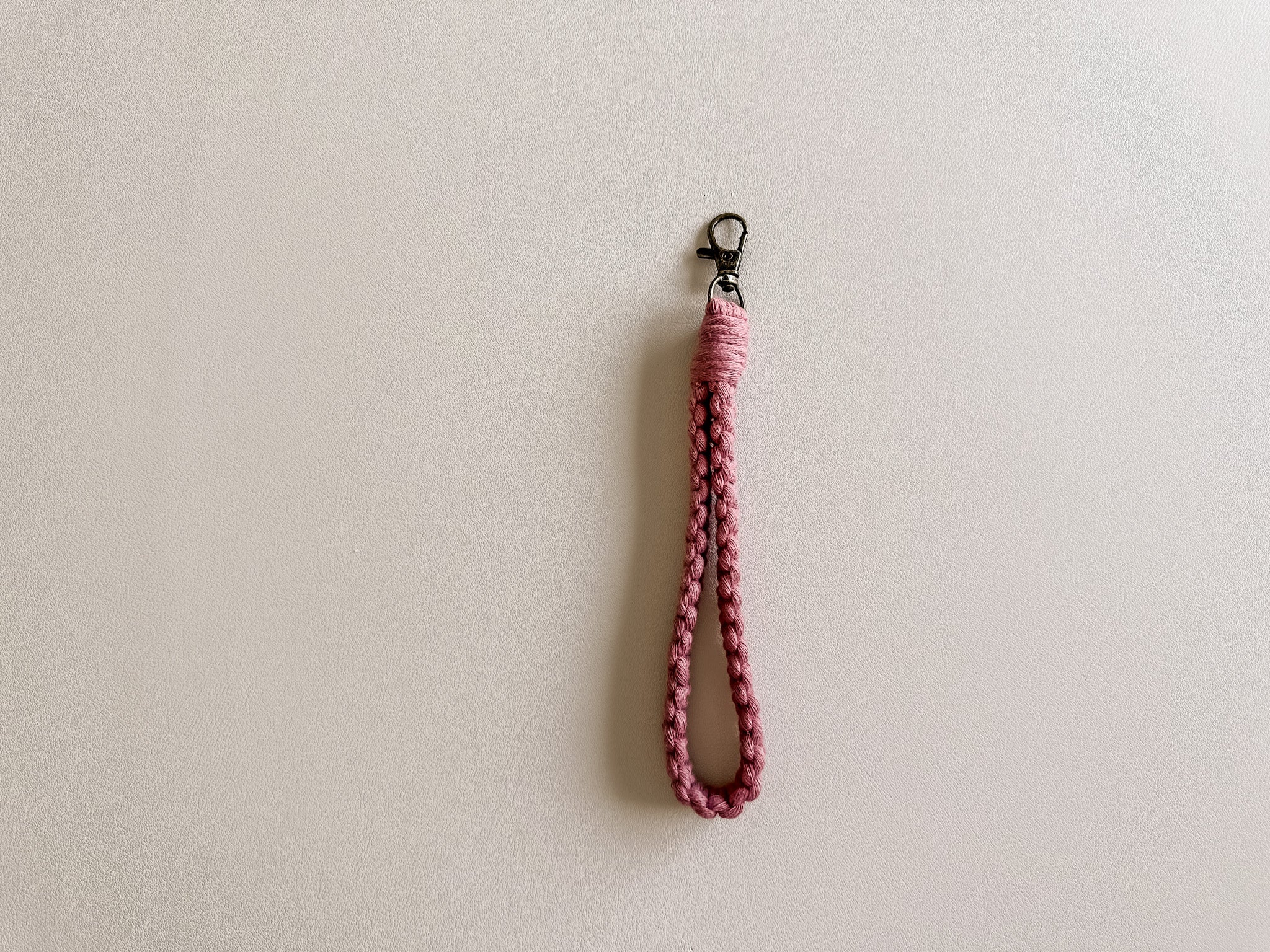 Macrame Wristlet Keychain - Handmade Boho Wrist Strap – The TMM Brand